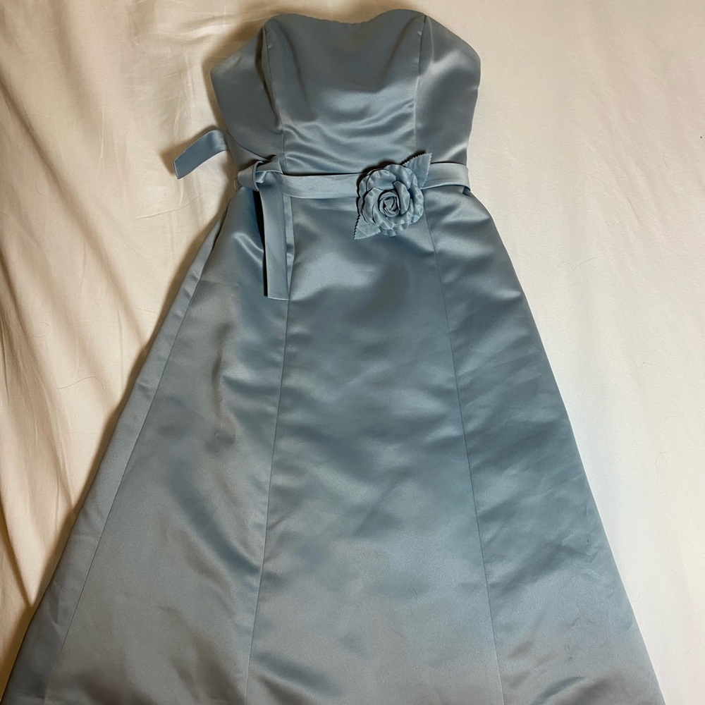 BCBG Max Azria sz 2 cocktail dress